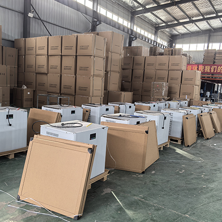 华豫兄弟22台500公斤方块制冰机出口印尼